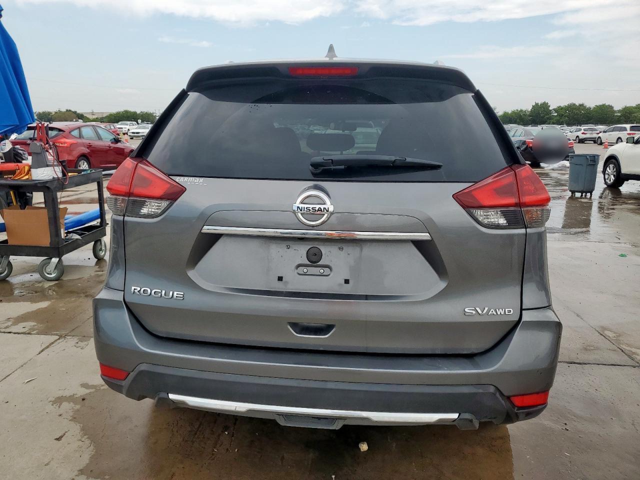 2018 NISSAN ROGUE