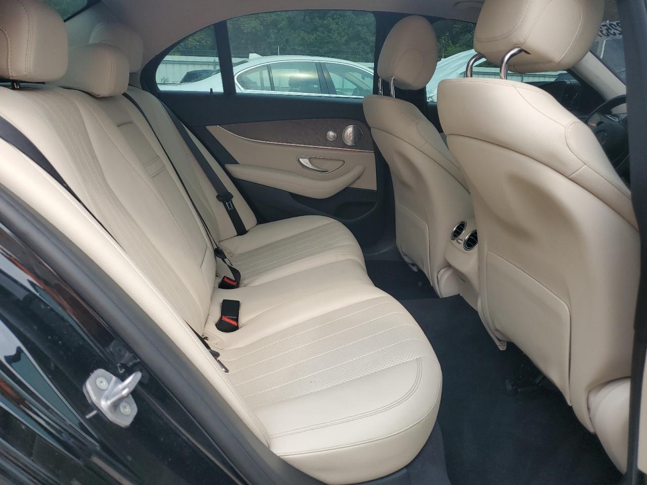 2017 MERCEDES-BENZ E-Class