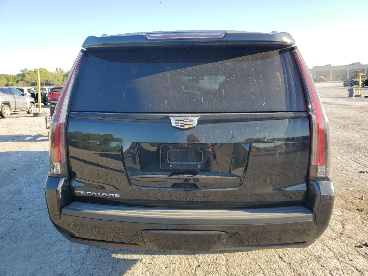 2019 CADILLAC ESCALADE