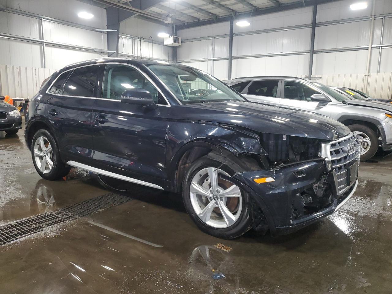 2020 AUDI Q5