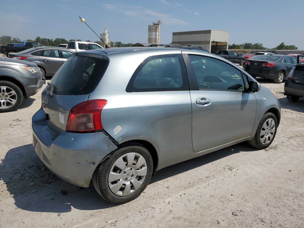 2008 TOYOTA YARIS