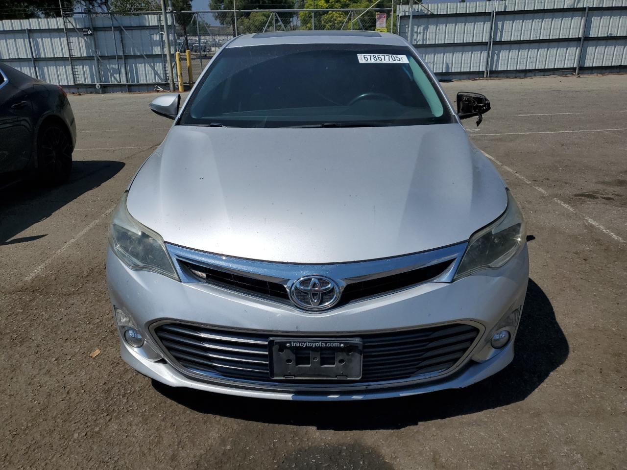2014 TOYOTA Avalon