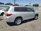 2010 TOYOTA HIGHLANDER