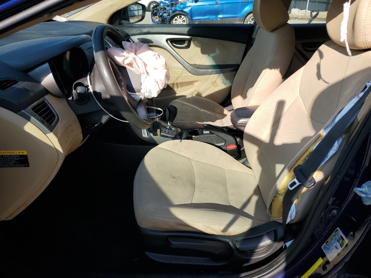 2013 HYUNDAI ELANTRA