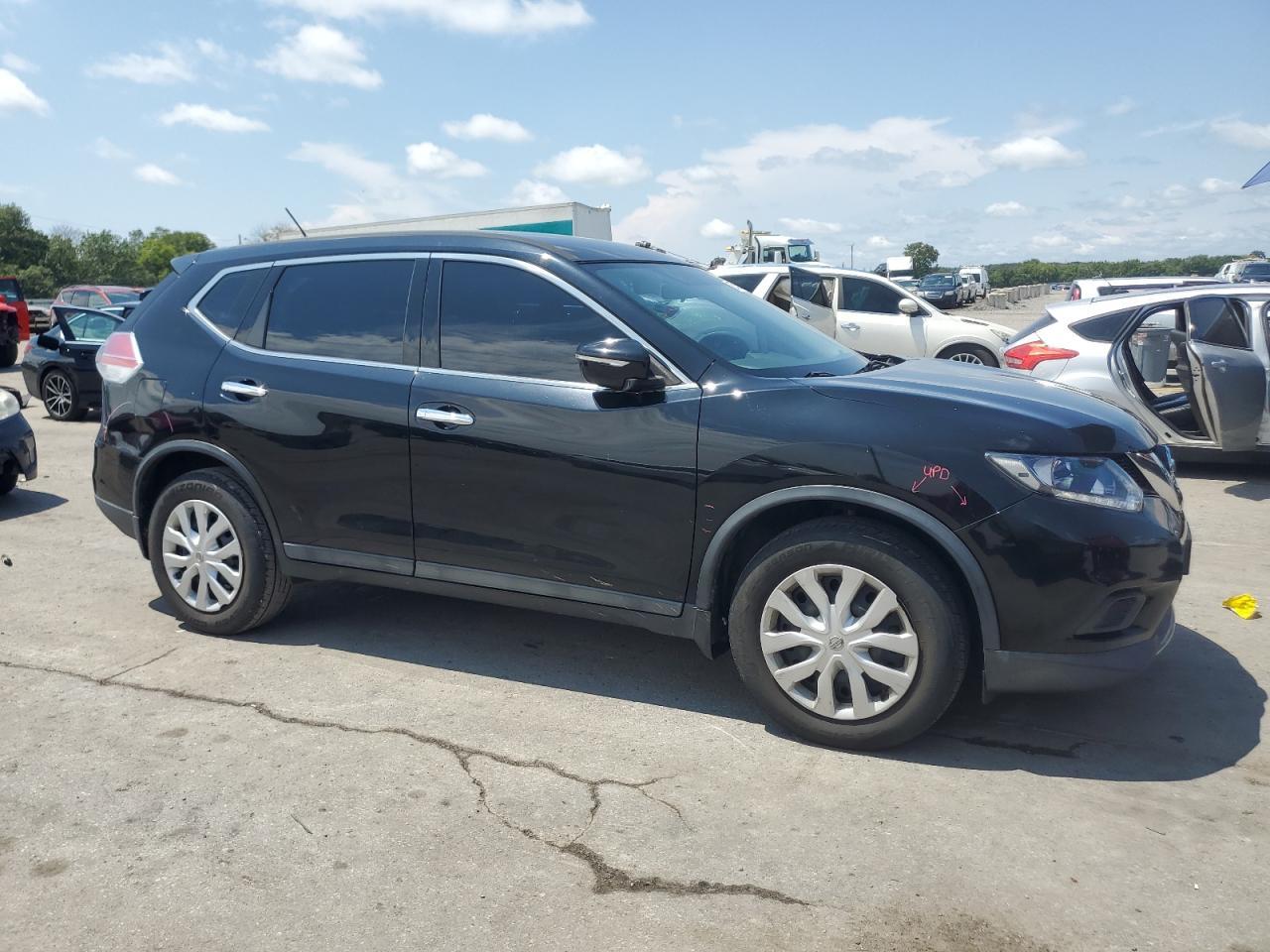 2015 NISSAN ROGUE