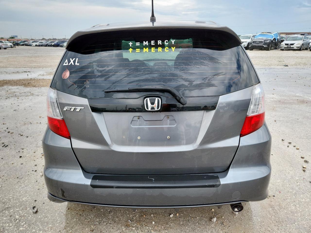 2013 HONDA FIT