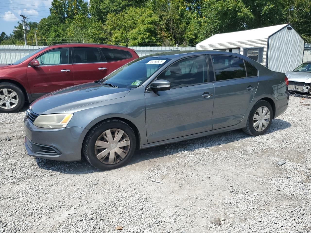 2011 VOLKSWAGEN JETTA