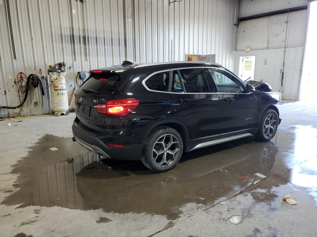 2017 BMW X1