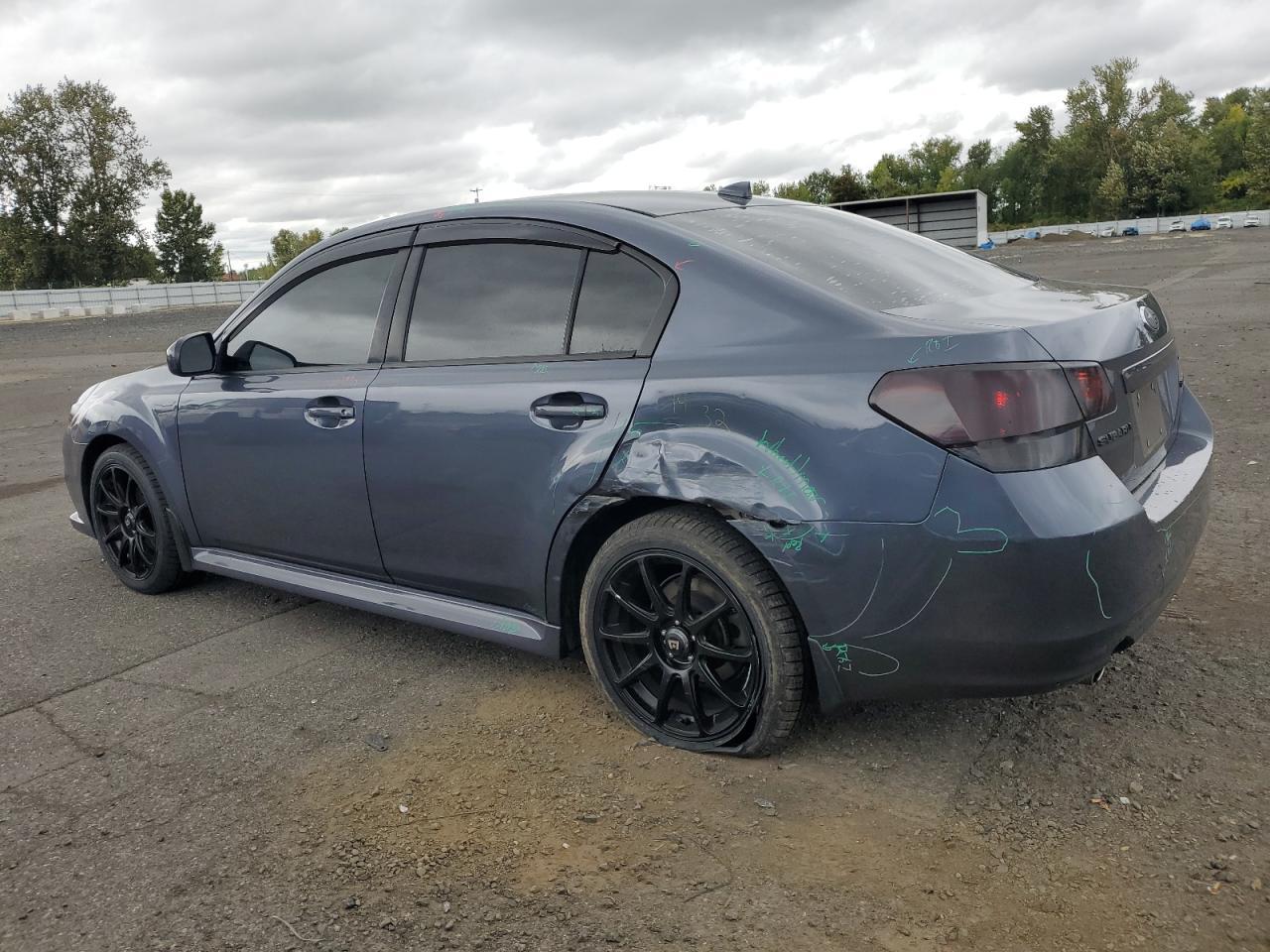 2014 SUBARU Legacy