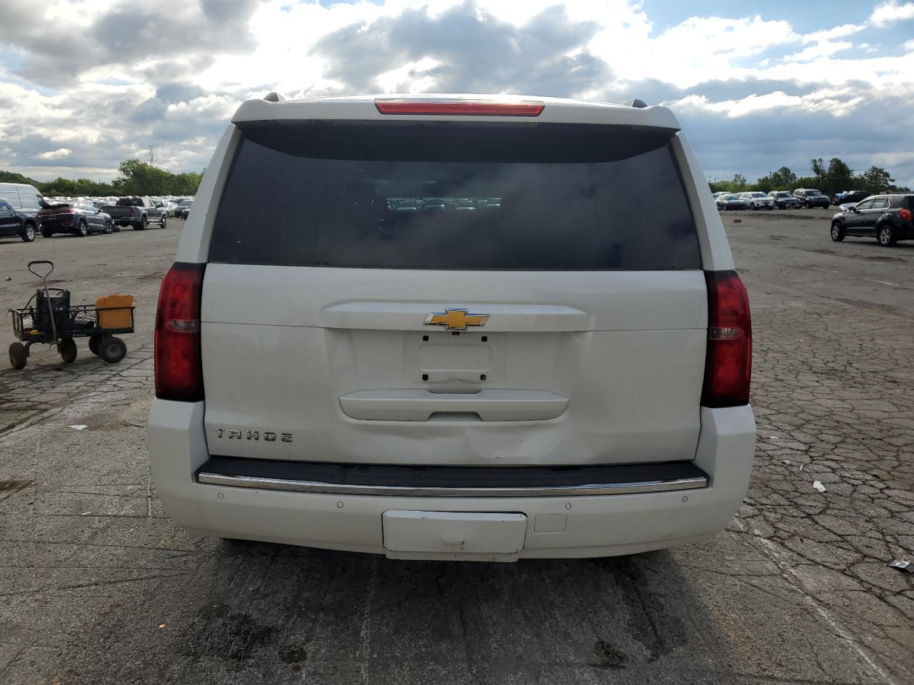 2016 CHEVROLET Tahoe