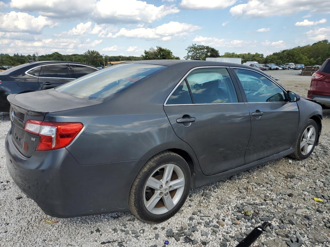 2012 TOYOTA CAMRY