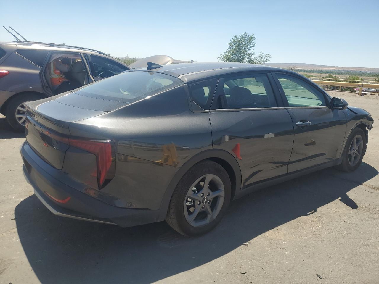 2025 KIA K4