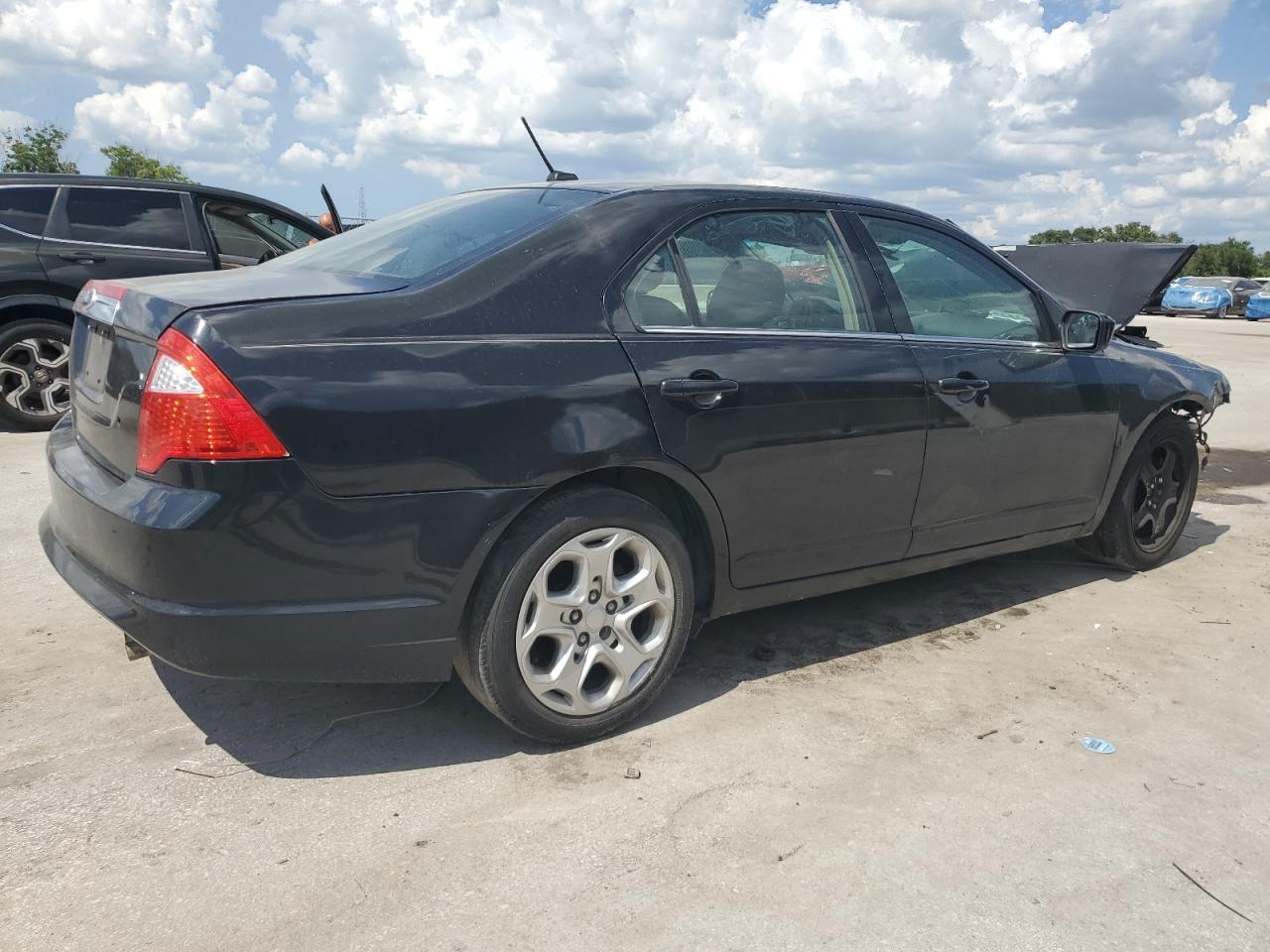 2011 FORD FUSION