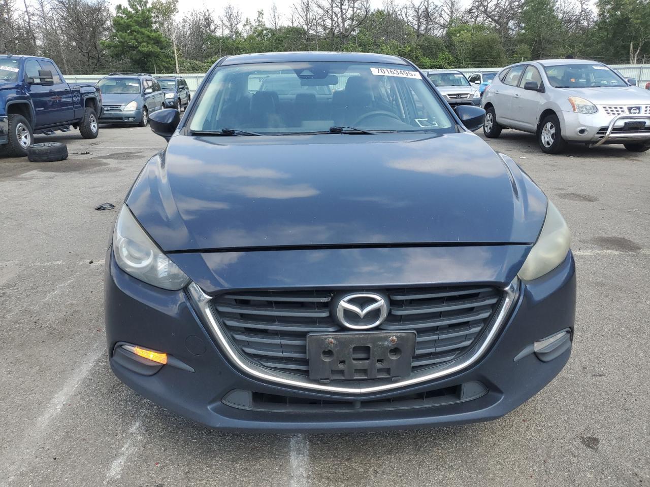 2018 MAZDA 3