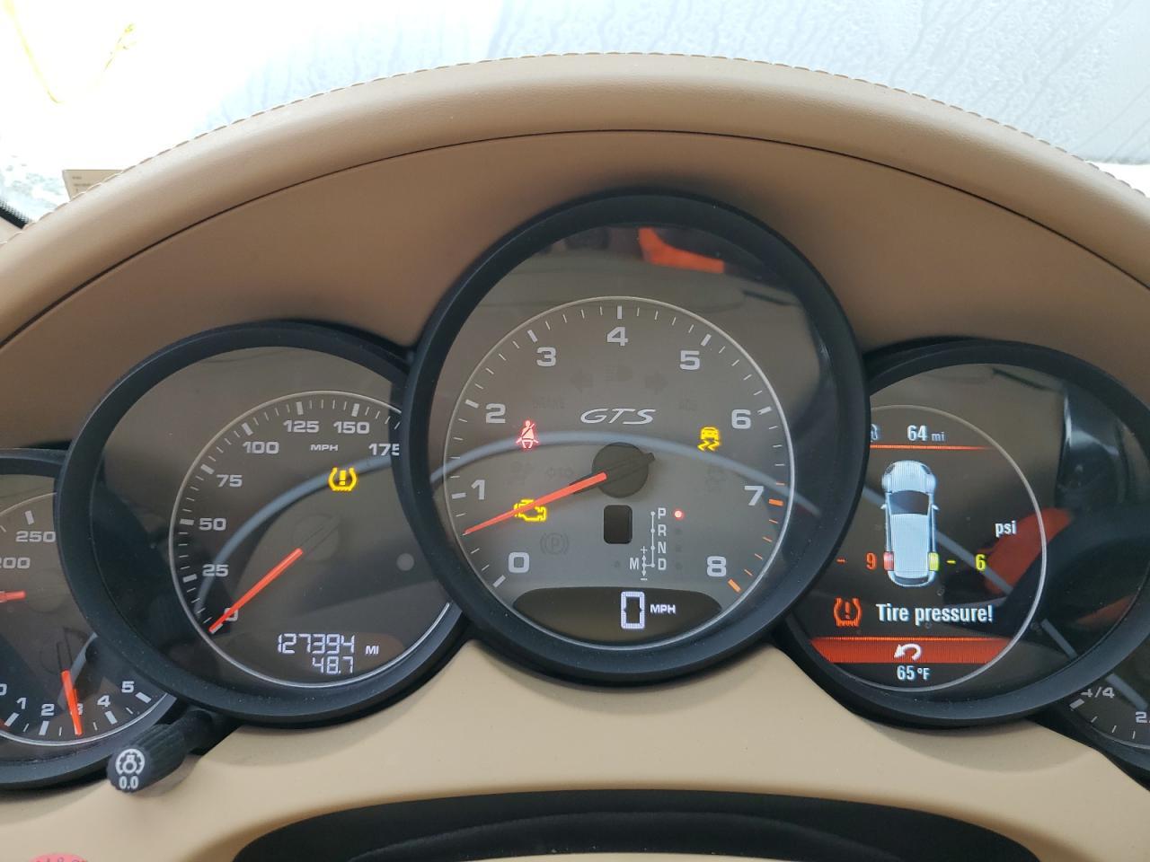 2014 PORSCHE CAYENNE