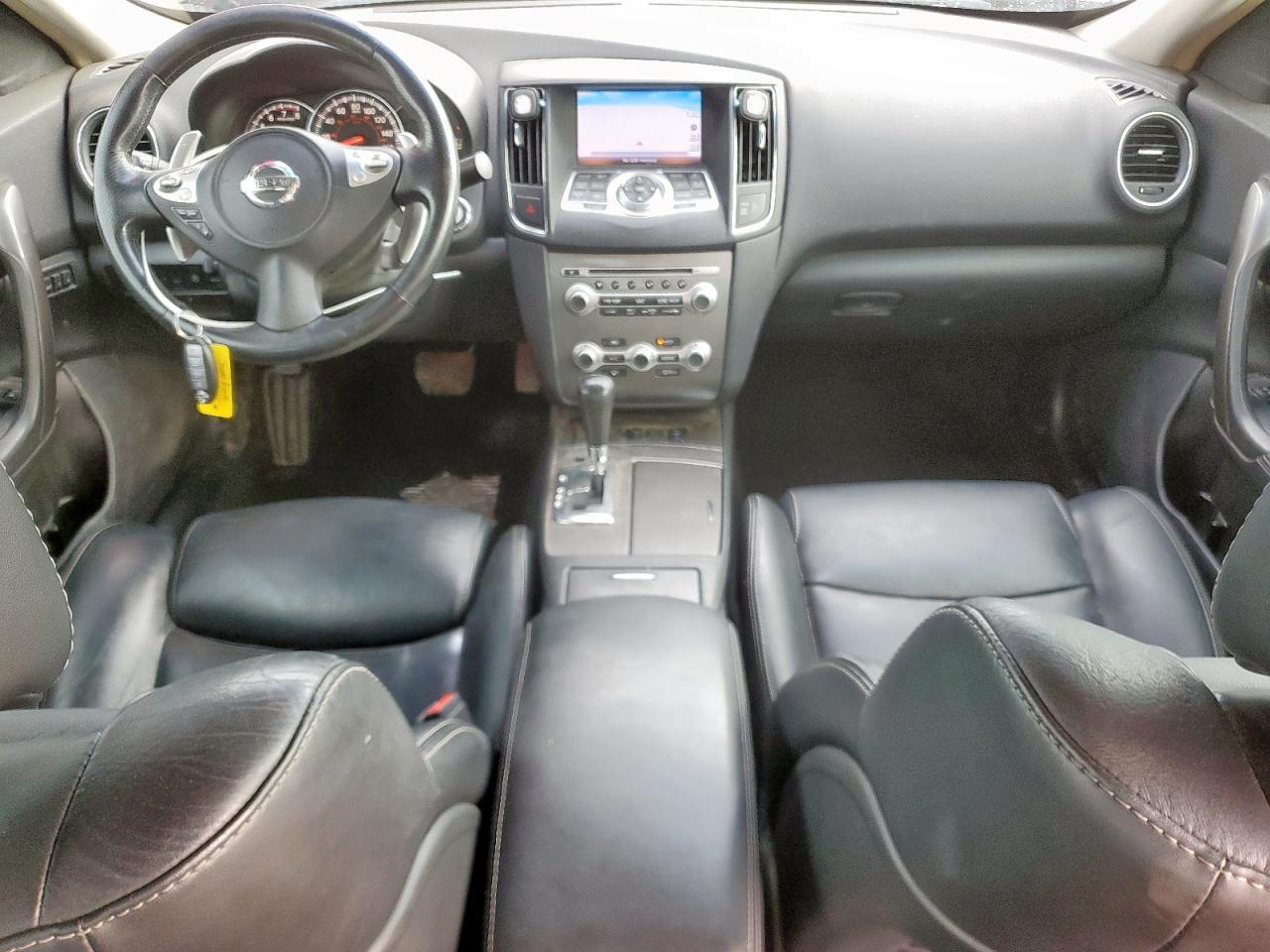2013 NISSAN Maxima