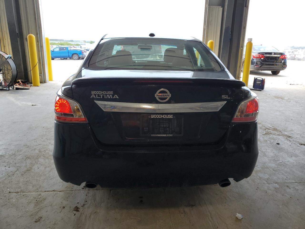 2015 NISSAN ALTIMA