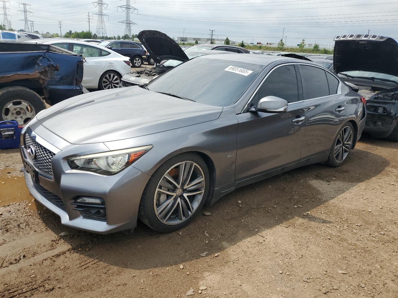 2017 INFINITI Q50