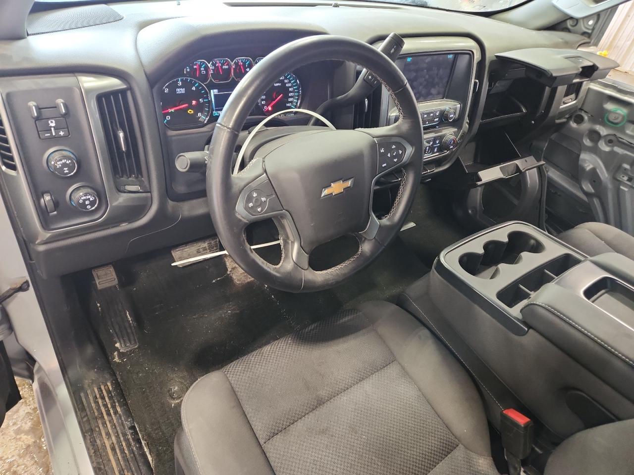 2018 CHEVROLET Silverado