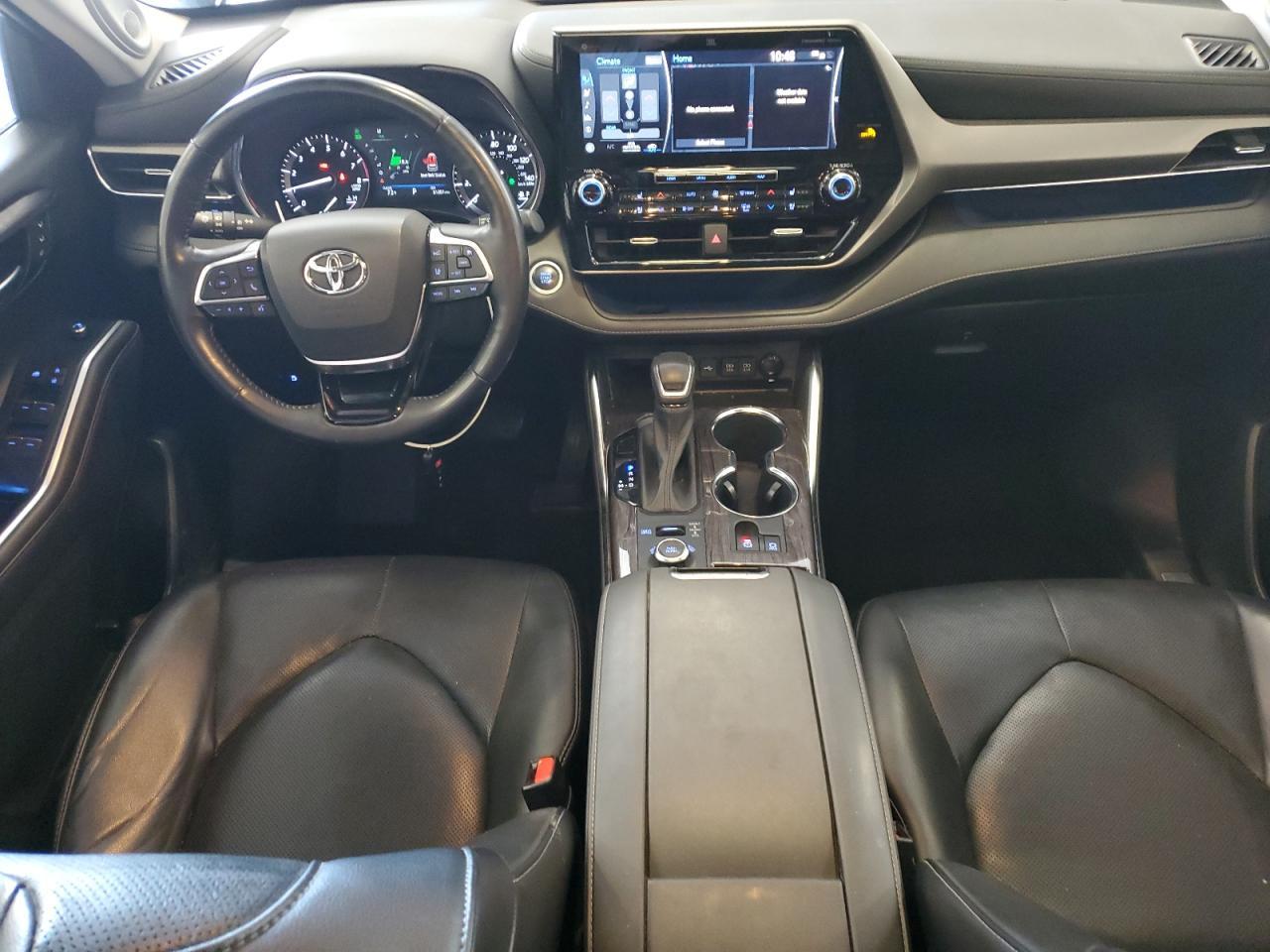 2021 TOYOTA HIGHLANDER