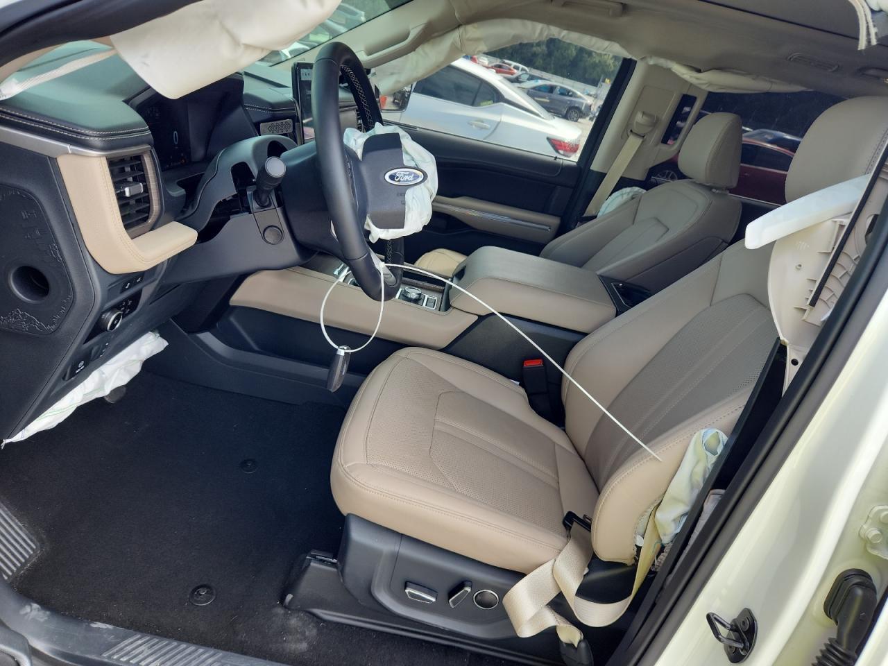2024 FORD Expedition