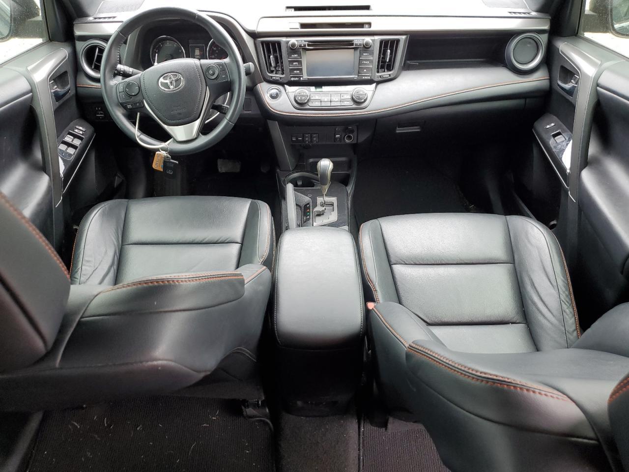 2016 TOYOTA RAV4