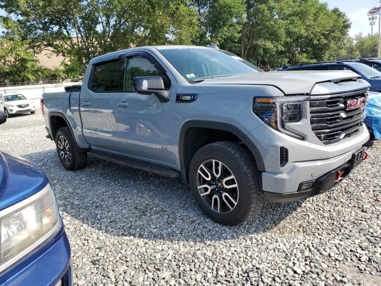 2024 GMC Sierra