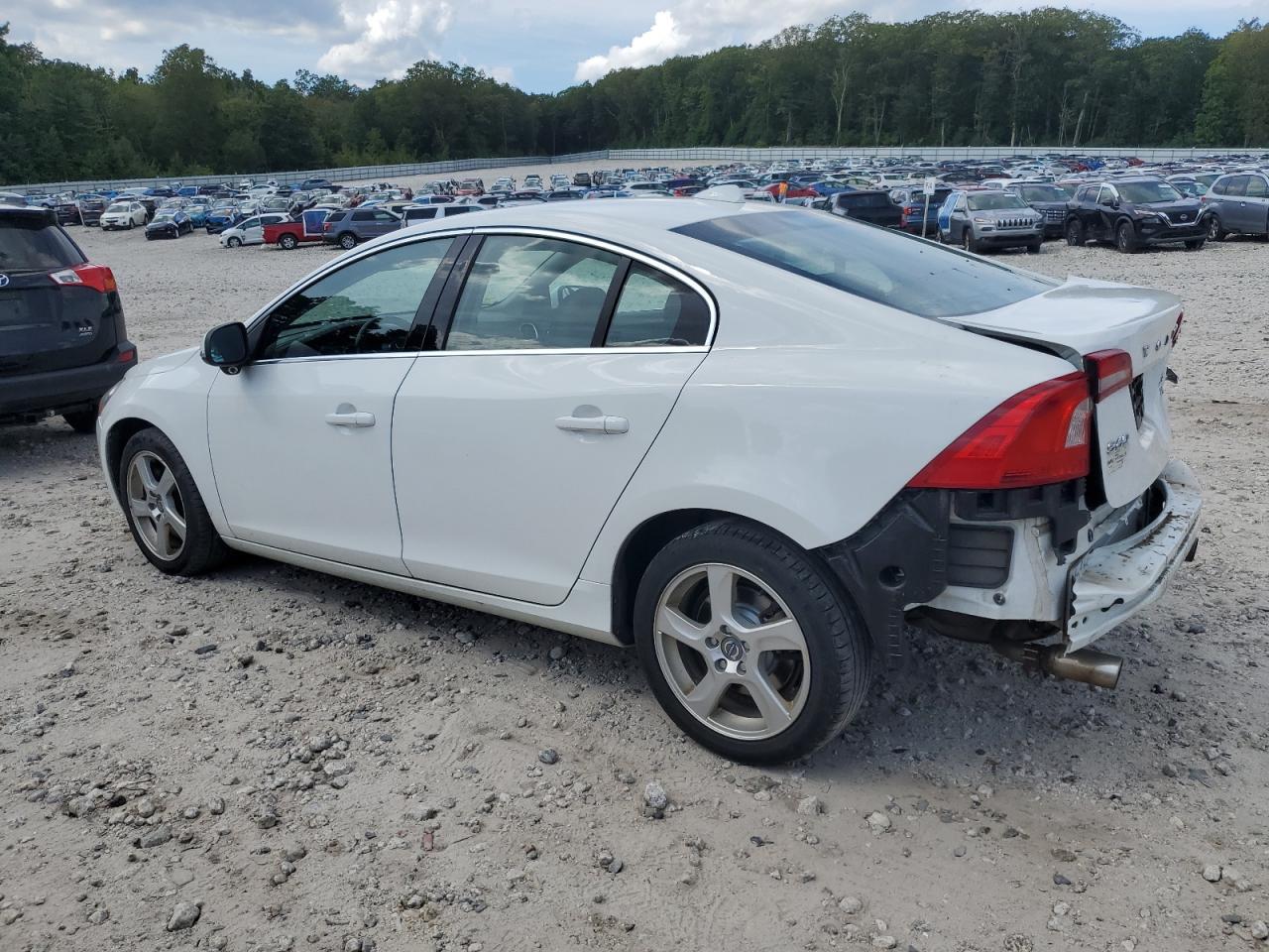 2013 VOLVO S60
