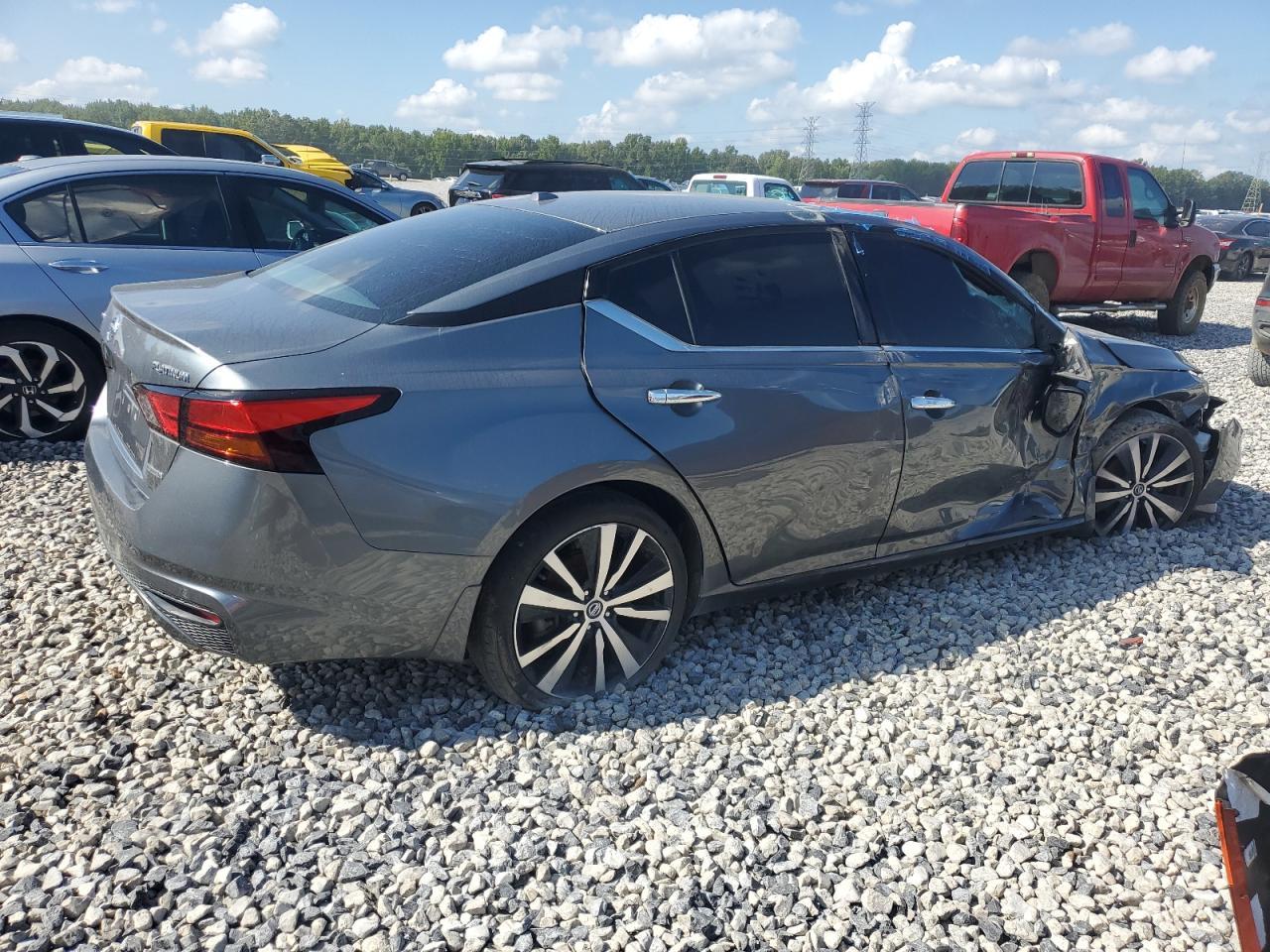 2020 NISSAN ALTIMA
