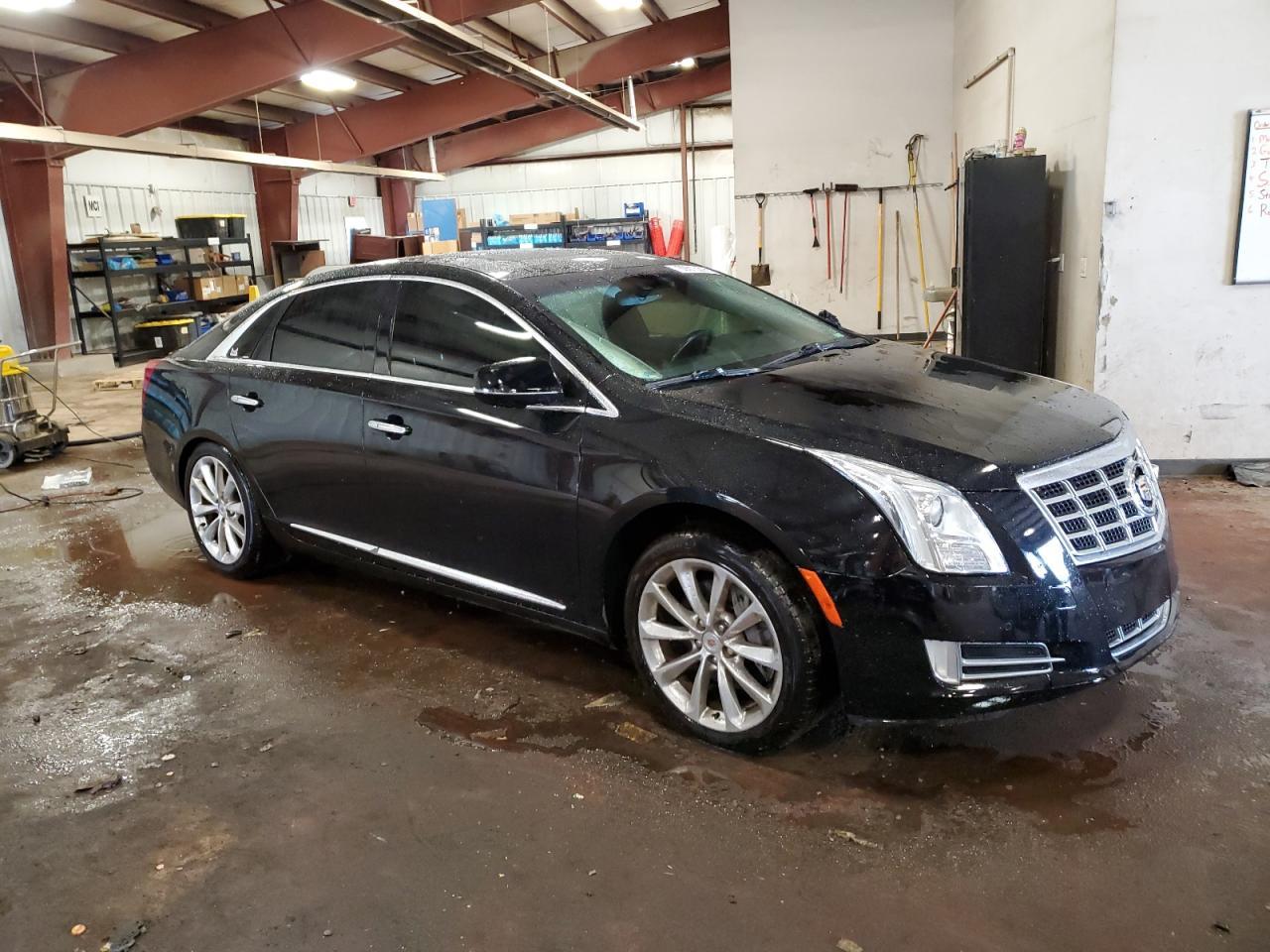 2013 CADILLAC XTS
