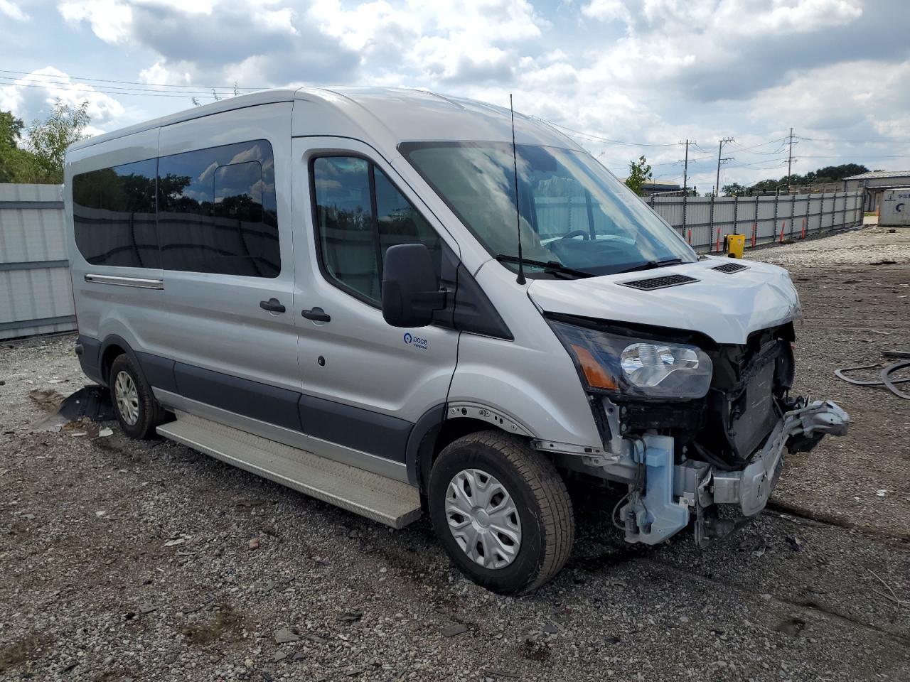 2018 FORD Transit