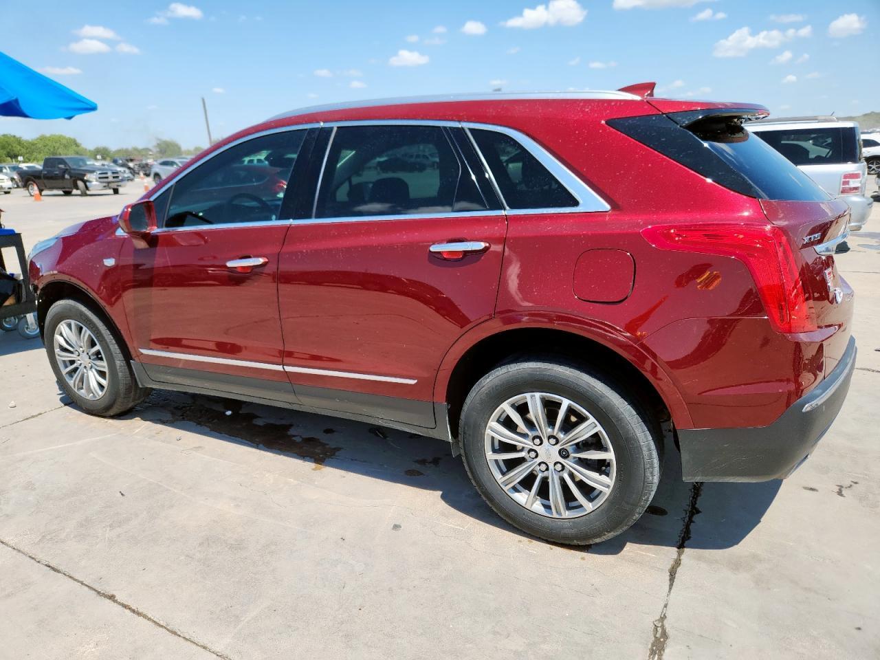 2017 CADILLAC XT5