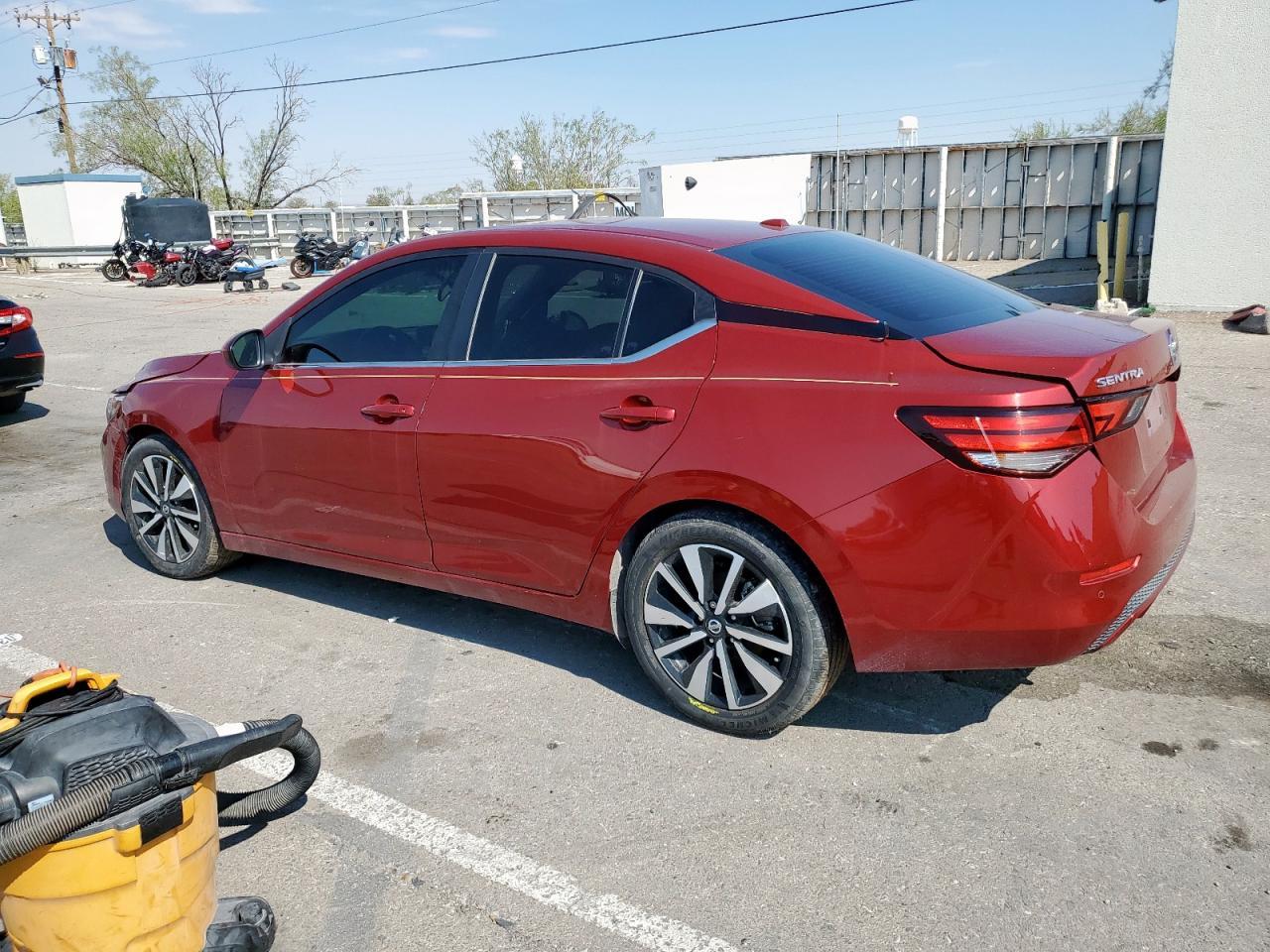2023 NISSAN SENTRA