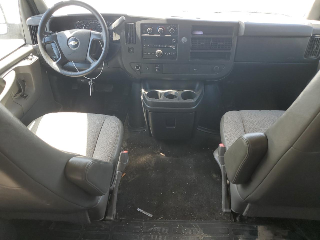 2013 CHEVROLET Express 3500
