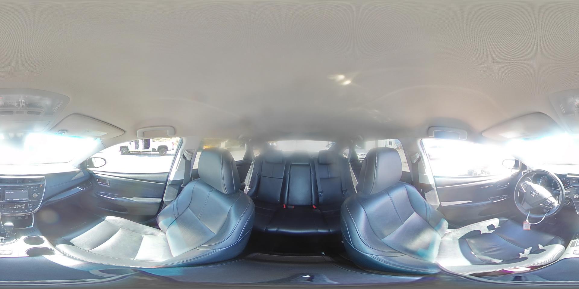 2017 TOYOTA Avalon