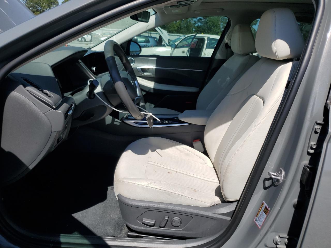 2023 HYUNDAI SONATA