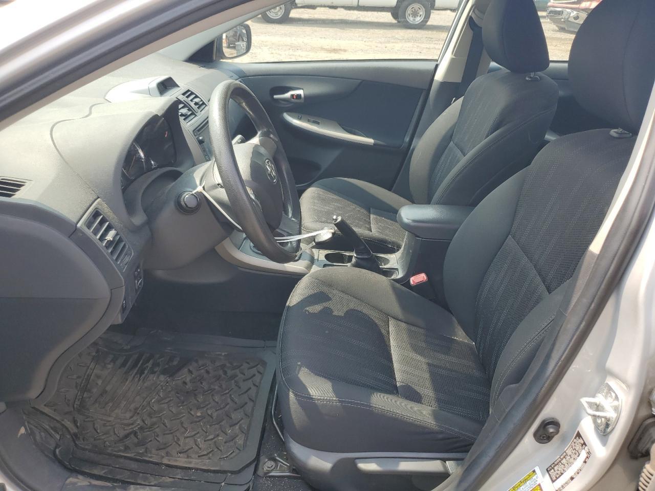 2013 TOYOTA COROLLA