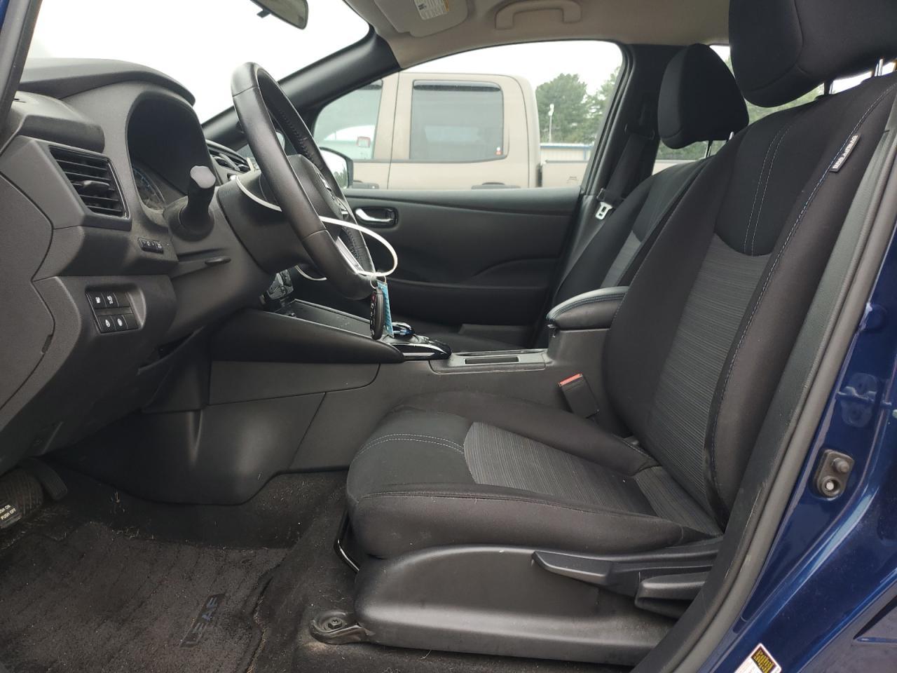 2020 NISSAN LEAF