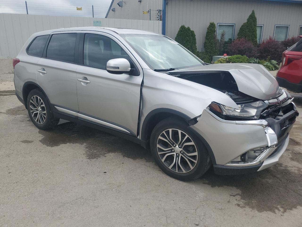 2018 MITSUBISHI outlander