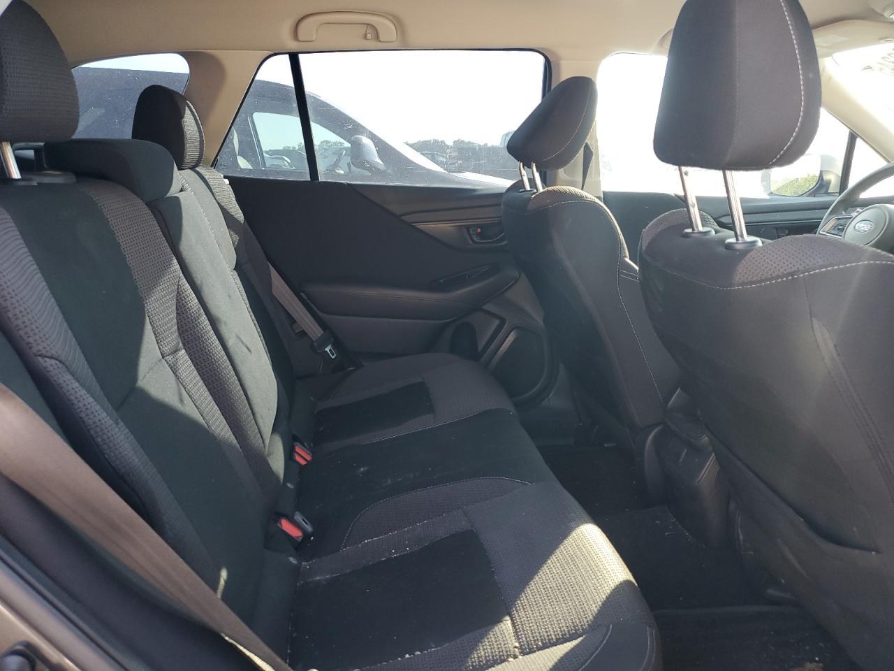 2022 SUBARU Outback