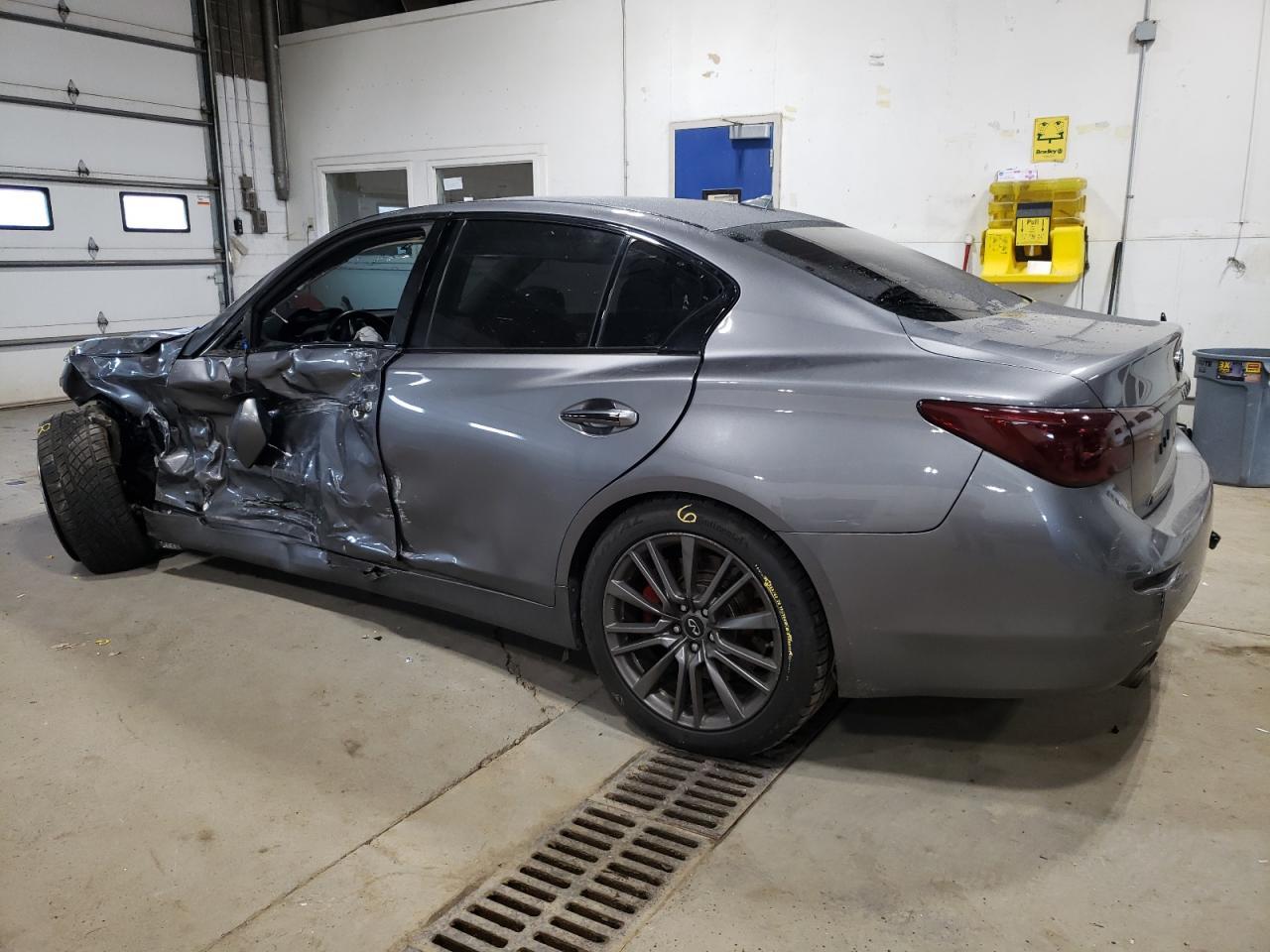 2017 INFINITI Q50