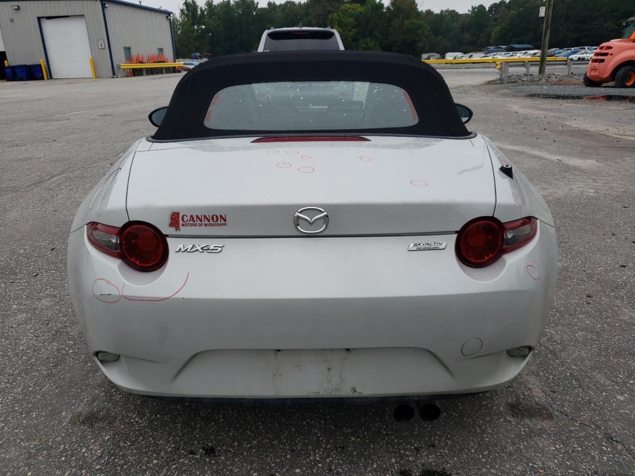 2017 MAZDA MX-5 Miata