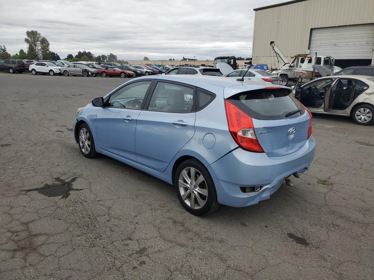 2012 HYUNDAI ACCENT