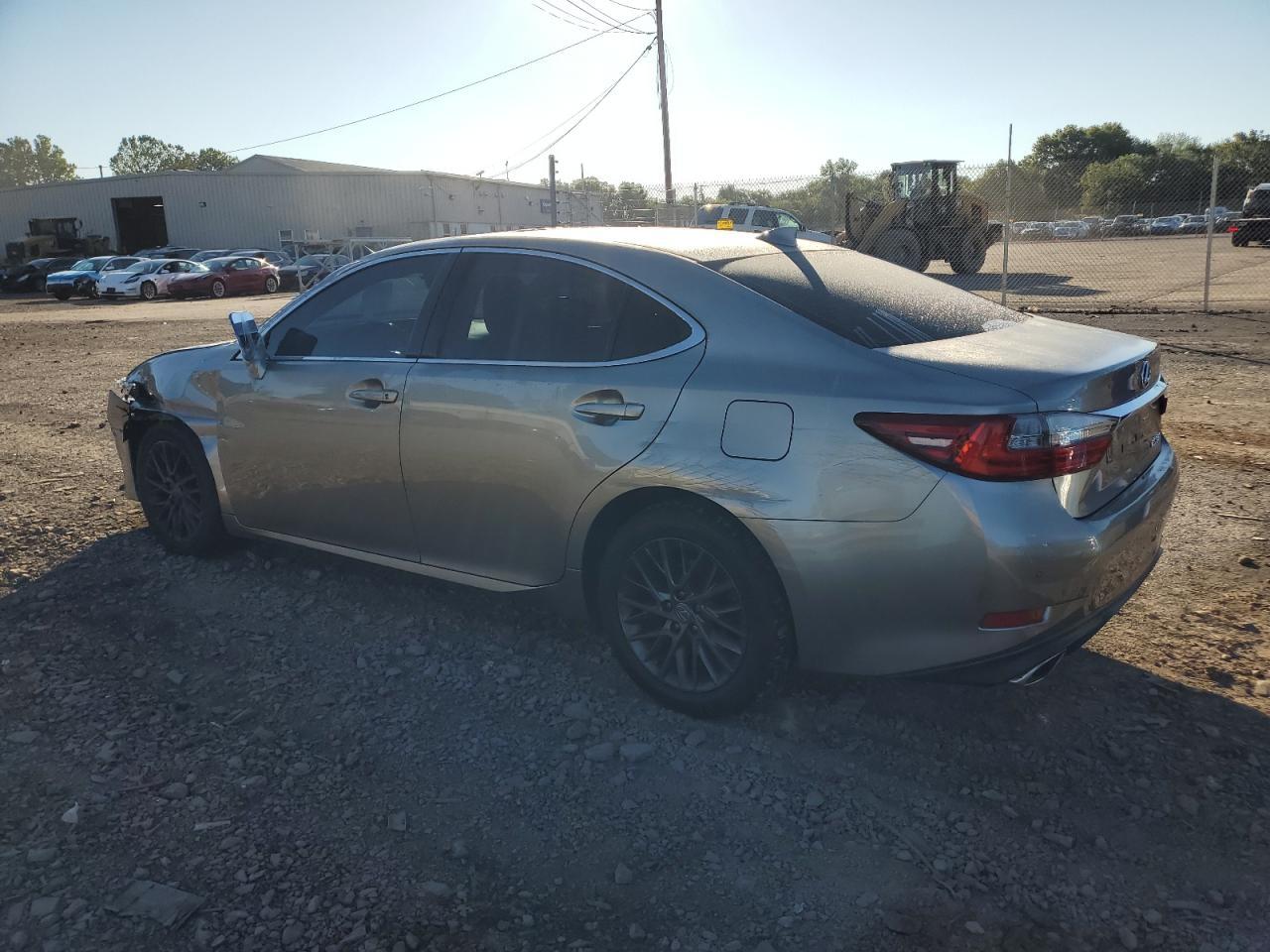 2018 LEXUS Es