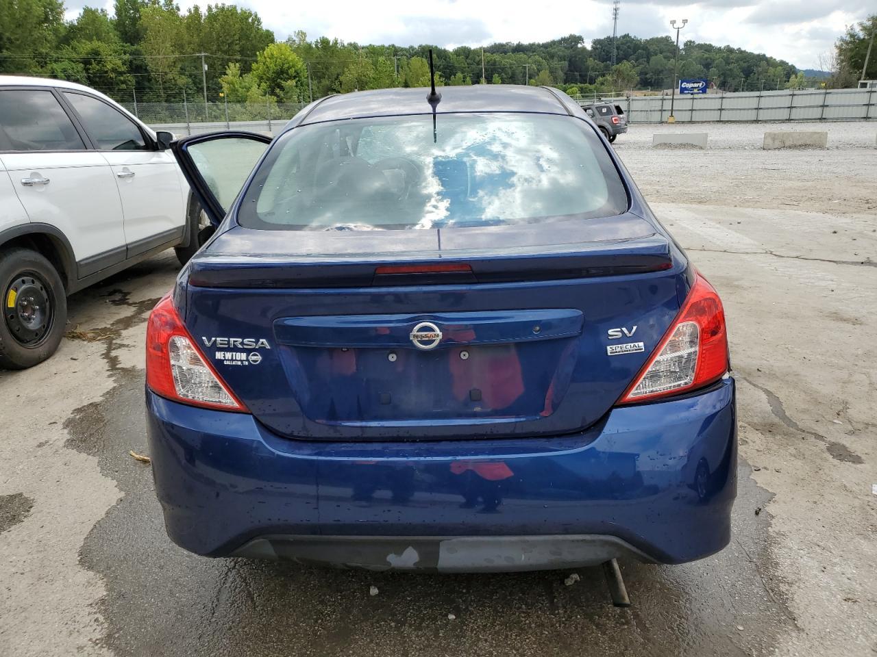 2018 NISSAN VERSA