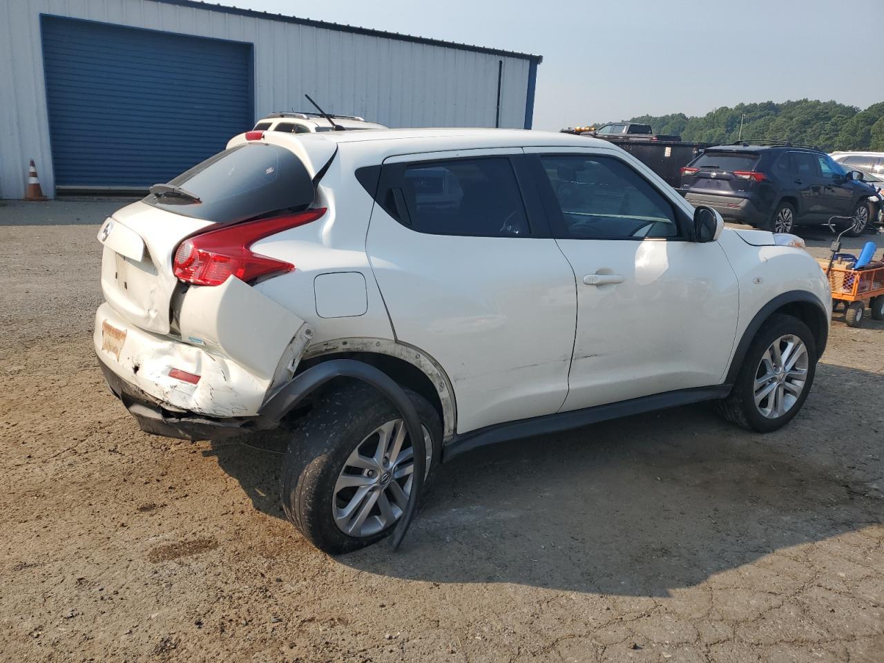 2013 NISSAN Juke