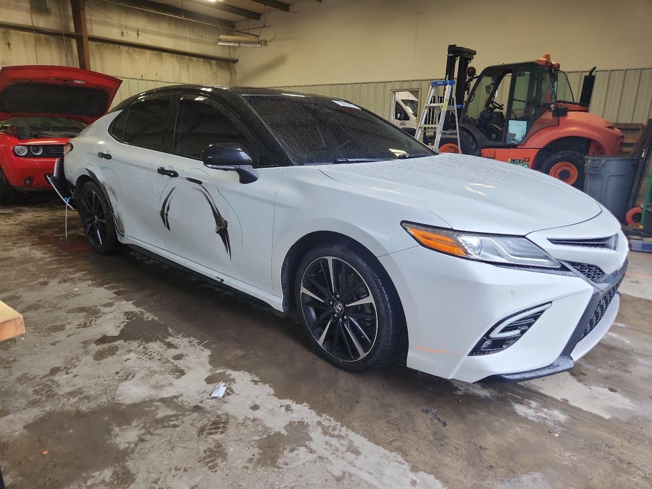 2020 TOYOTA CAMRY