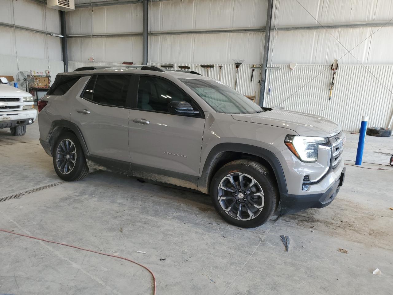 2025 GMC Terrain