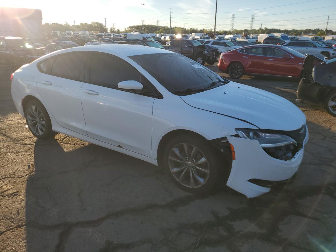 2015 CHRYSLER 200
