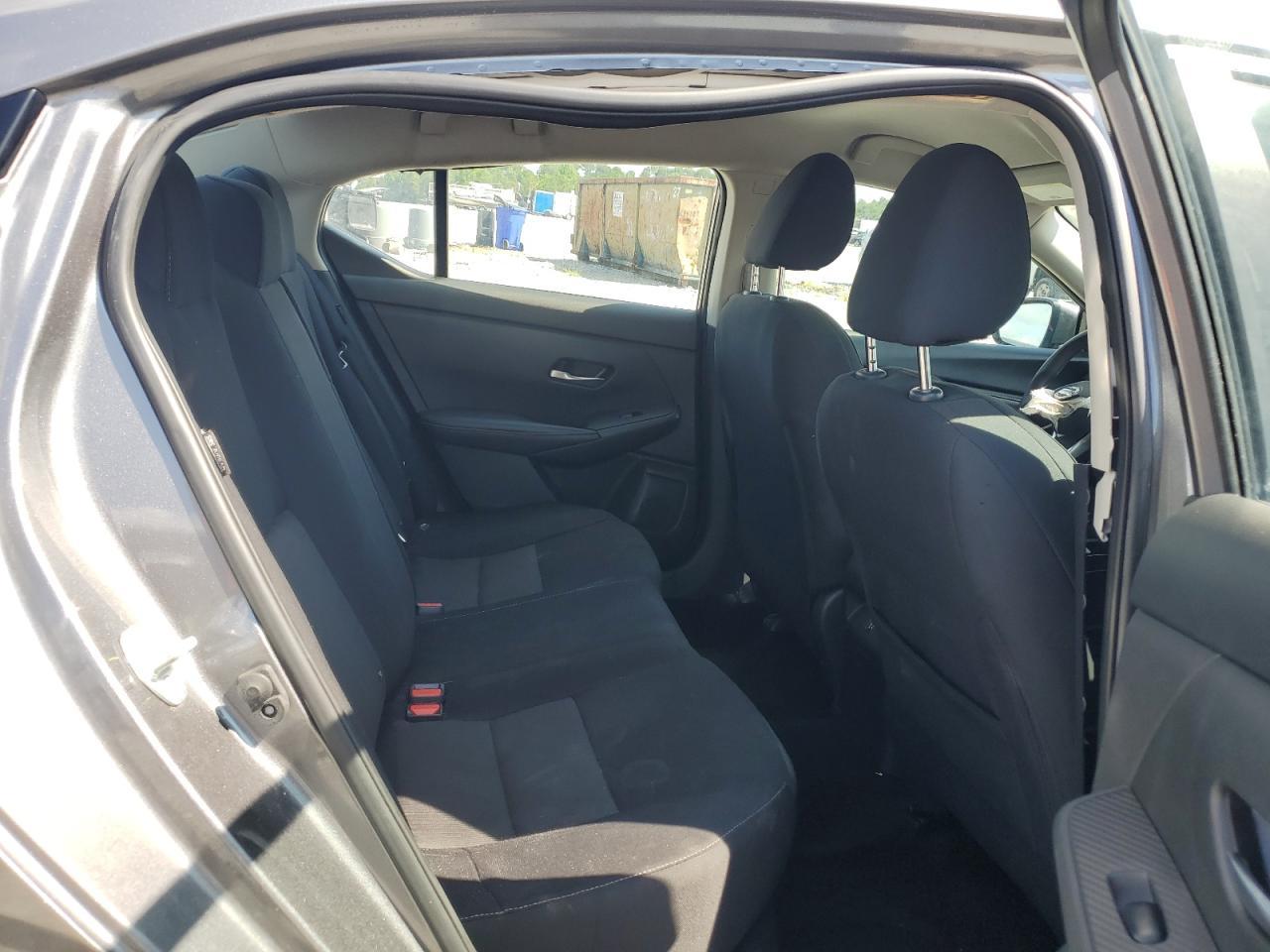 2023 NISSAN SENTRA